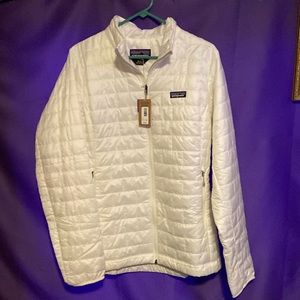 Patagonia White Puff Jacket Ladies Size XL